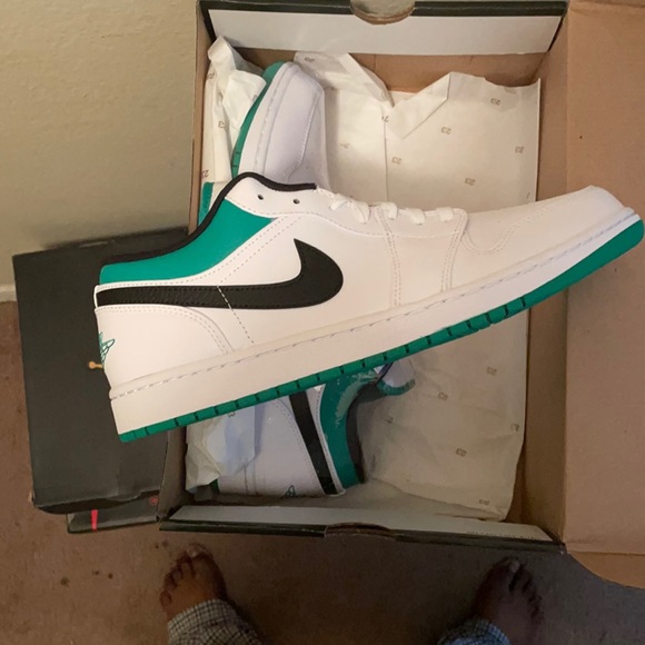 Aj1 low